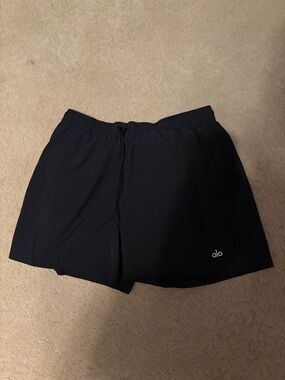 ALO Yoga Men's Black Athletic Shorts with Subtle Logo